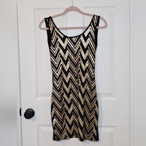 Wet Seal Black Gold Sequin Chevron Mini Party Dress Medium (Juniors)